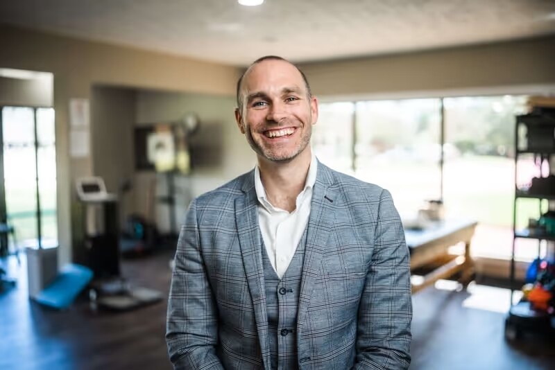 Portrait of Dr. Kyle Daigle